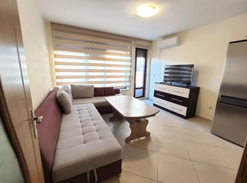 Lux Appartement Plovdiv Buitenkant foto